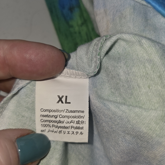 Vibrant Multi-Color Abstract Paint Splash Cat Graphic Tee - Women's XL Bold Fun - Picture 3 of 5